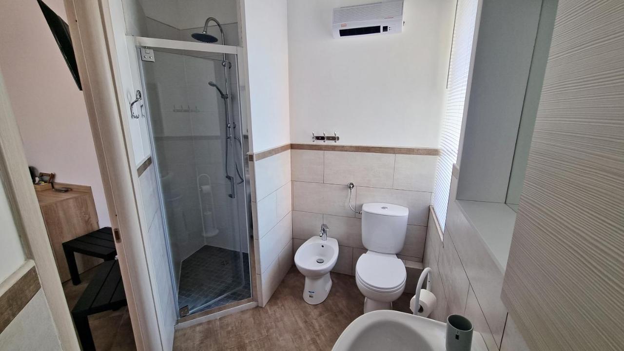 Agora Bed & Breakfast